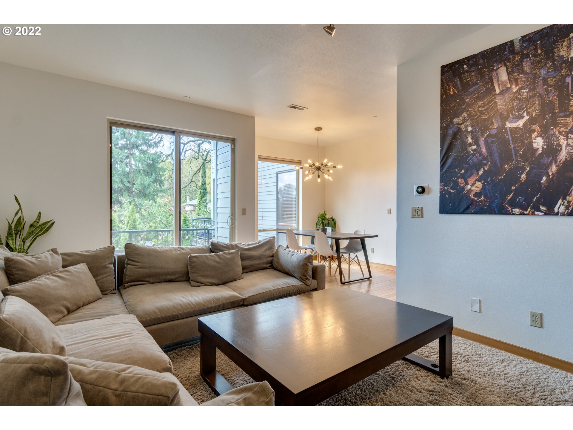 5049 Southwest View Point Terrace Portland, OR 97239 - Photo 5 of 26 Gallery Image 5