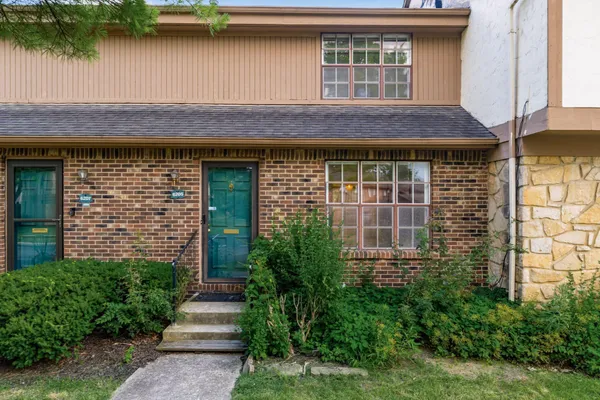 $134,900 | 6205 Stornoway Drive South, Columbus, OH 43213