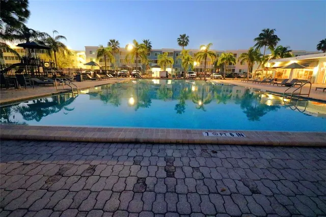 $1,550 | 2755 Coconut Bay Lane, Unit 1213, Sarasota, FL 34237