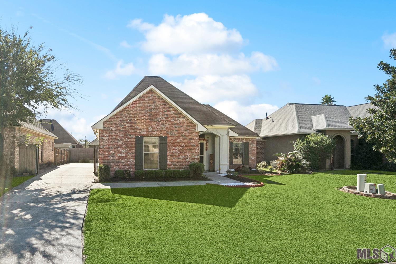 40435 Cross Ridge Avenue Gonzales, LA 70737 - Photo 2 of 11 Gallery Image 2