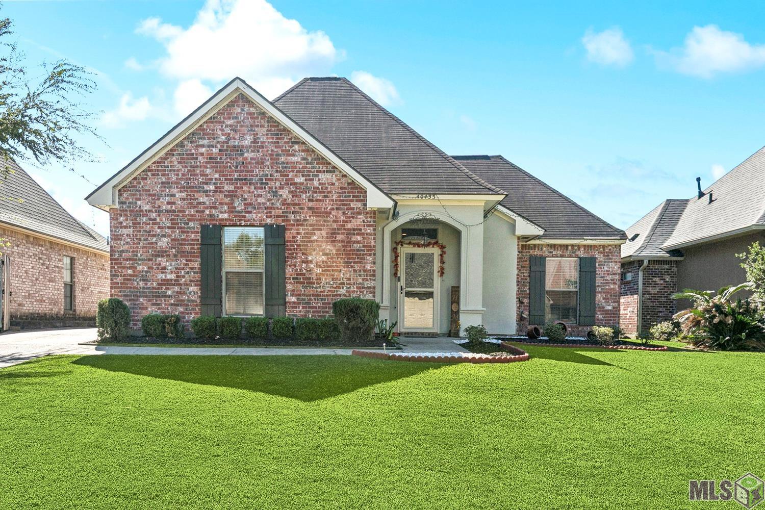 40435 Cross Ridge Avenue Gonzales, LA 70737 - Photo 3 of 11 Gallery Image 3