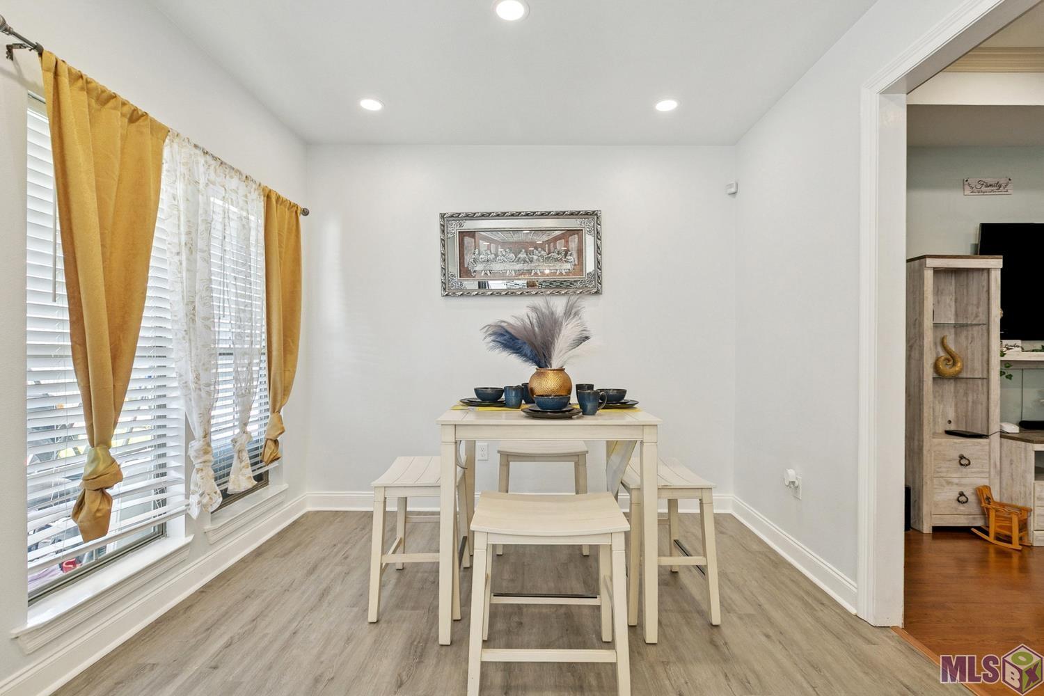 40435 Cross Ridge Avenue Gonzales, LA 70737 - Photo 5 of 11 Gallery Image 5