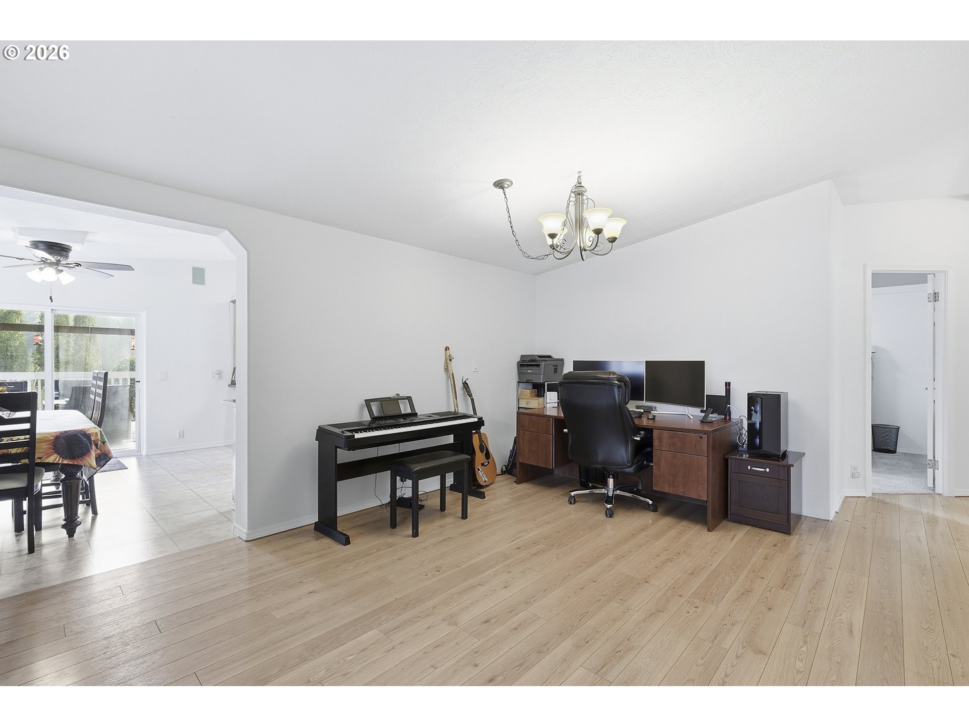 18530 South Fischers Mill Road Oregon City, OR 97045 - Photo 7 of 45 Dining Room