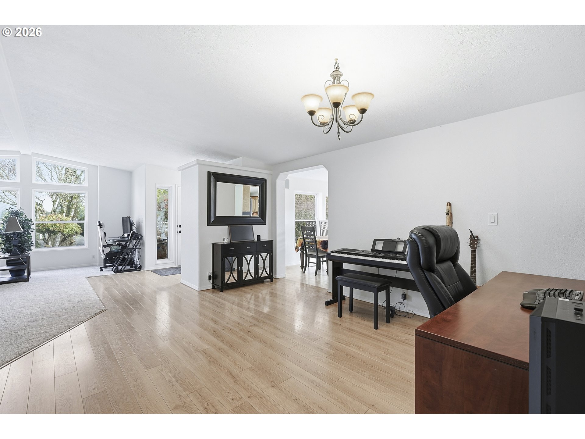 18530 South Fischers Mill Road Oregon City, OR 97045 - Photo 8 of 45