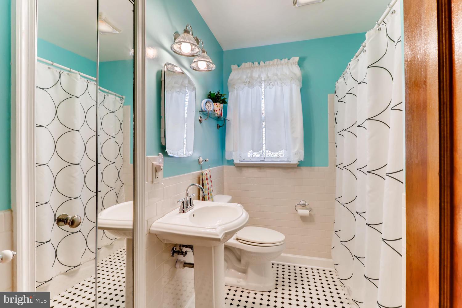 412 Riverside Road Baltimore, MD 21221 - Photo 14 of 29