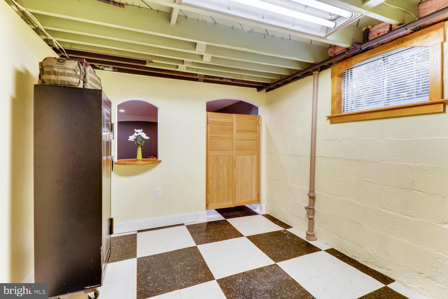 412 Riverside Road Baltimore, MD 21221 - Photo 22 of 29