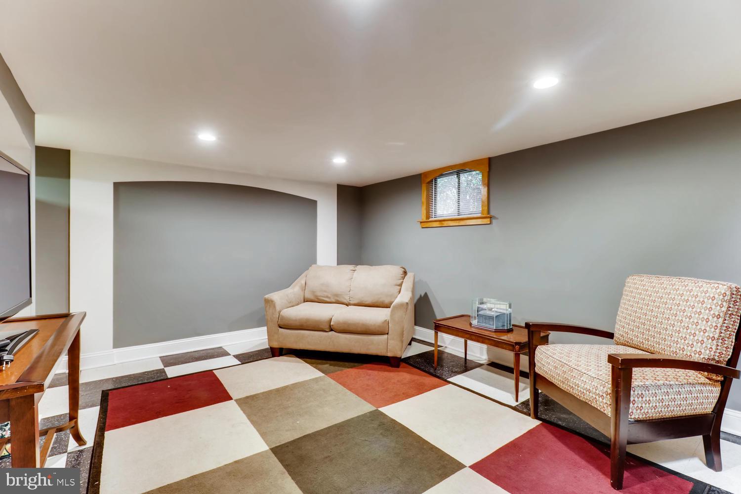 412 Riverside Road Baltimore, MD 21221 - Photo 24 of 29