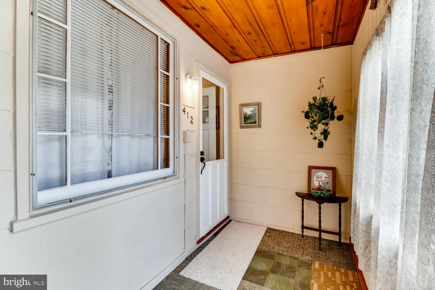 412 Riverside Road Baltimore, MD 21221 - Photo 5 of 29