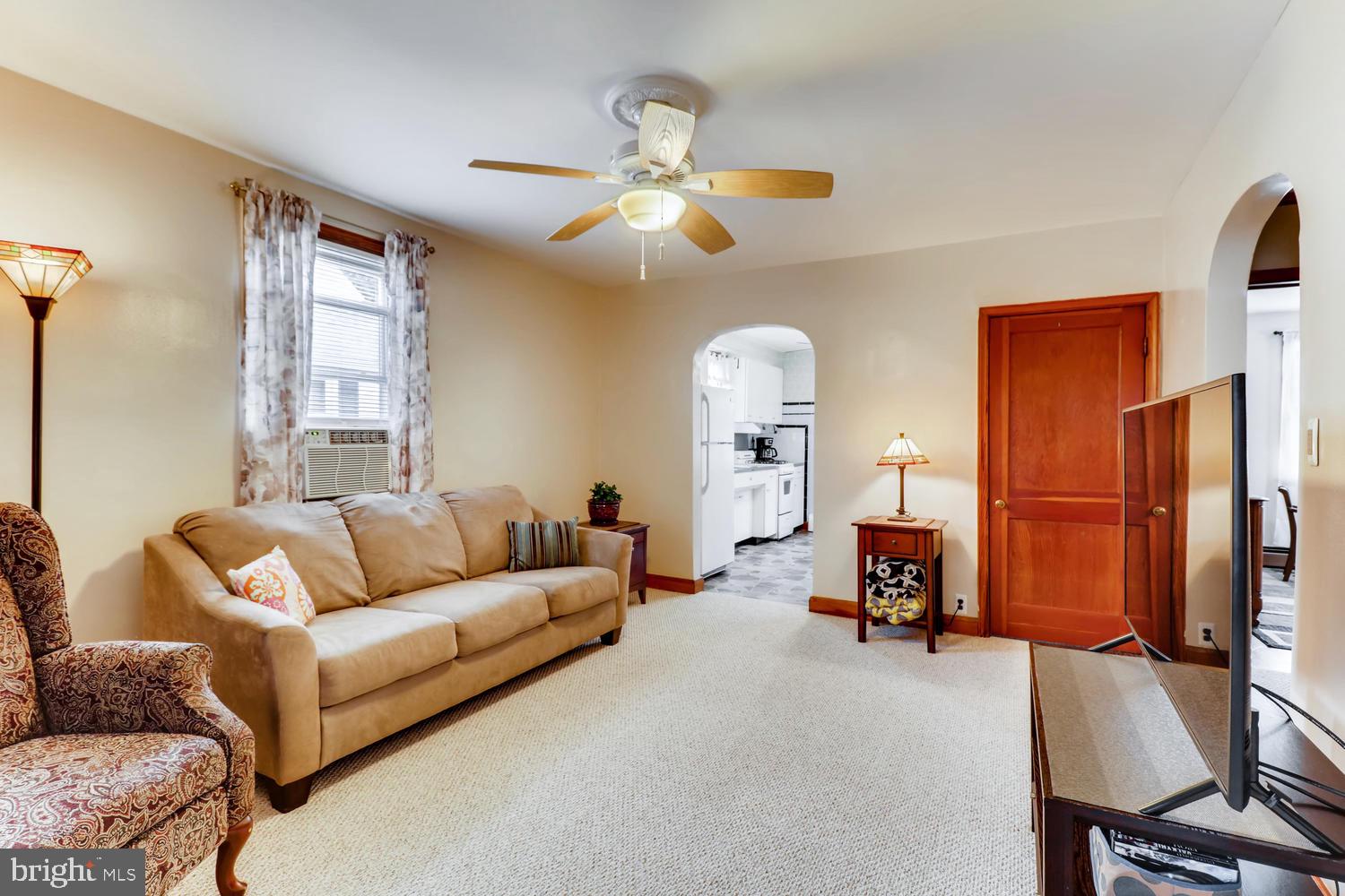 412 Riverside Road Baltimore, MD 21221 - Photo 6 of 29