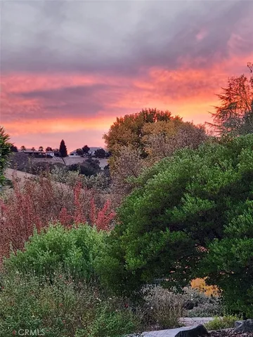 $2,000,000 | 2035 Calle Pattito, Templeton, CA 93465