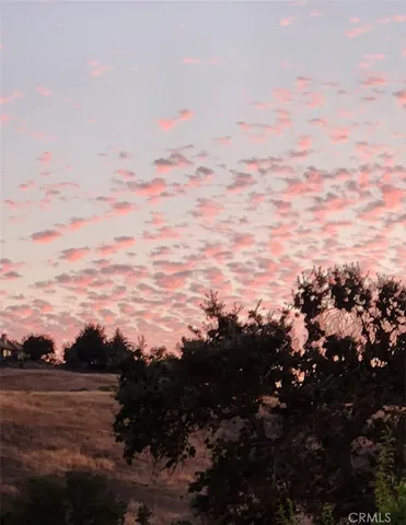 $2,000,000 | 2035 Calle Pattito, Templeton, CA 93465