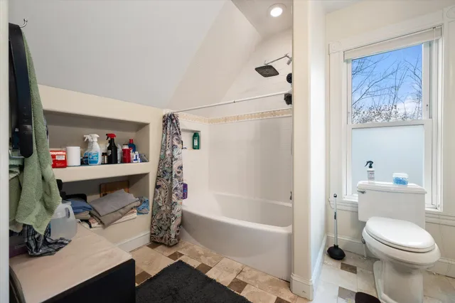 $293,000 | 219 Brunswick Avenue, Gardiner, ME 04345