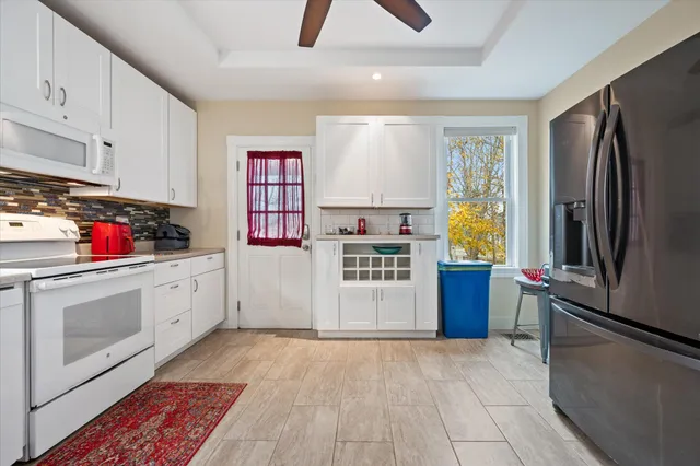 $293,000 | 219 Brunswick Avenue, Gardiner, ME 04345