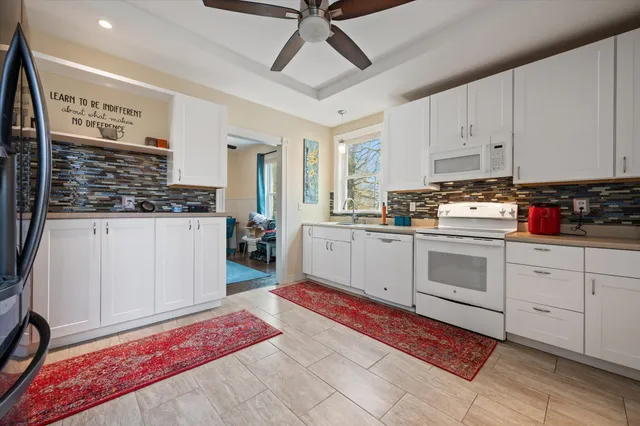 $293,000 | 219 Brunswick Avenue, Gardiner, ME 04345