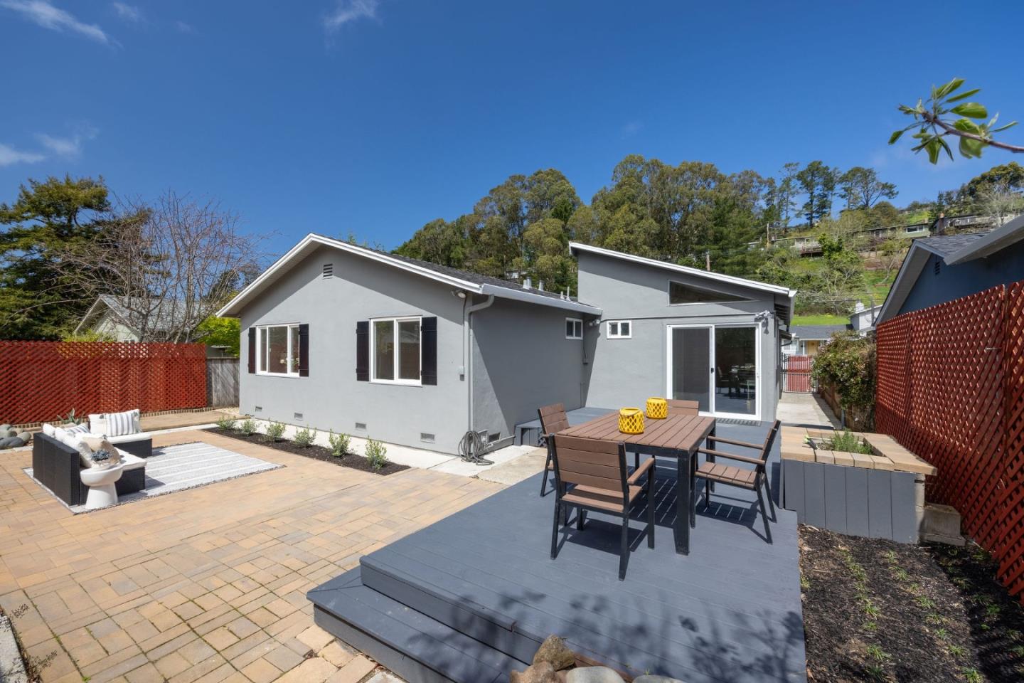1572 Linda Mar Boulevard Pacifica, CA 94044 - Photo 22 of 25 a view of a house with backyard and sitting area