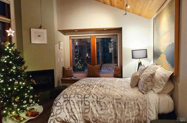 $895,000 | 37162 Schooner Drive, The Sea Ranch, CA 95497