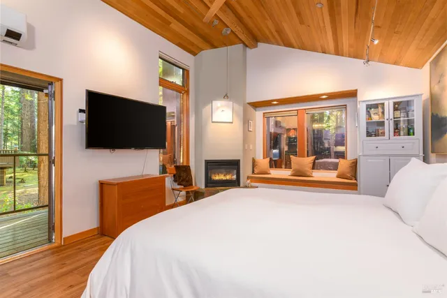 $895,000 | 37162 Schooner Drive, The Sea Ranch, CA 95497