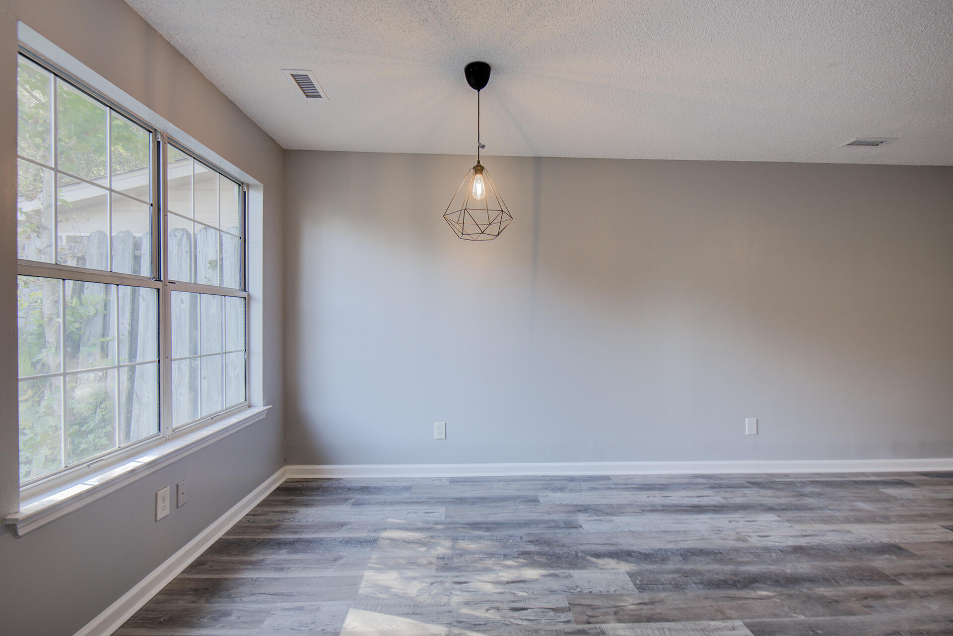 7528 Eric Drive Chattanooga, TN 37421 - Photo 12 of 23 KHP12 (23)