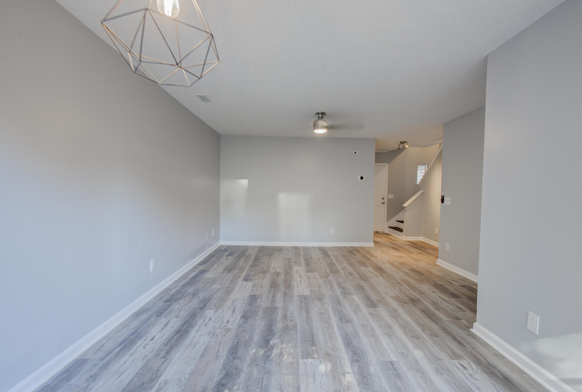 7528 Eric Drive Chattanooga, TN 37421 - Photo 8 of 23 KHP08 (23)