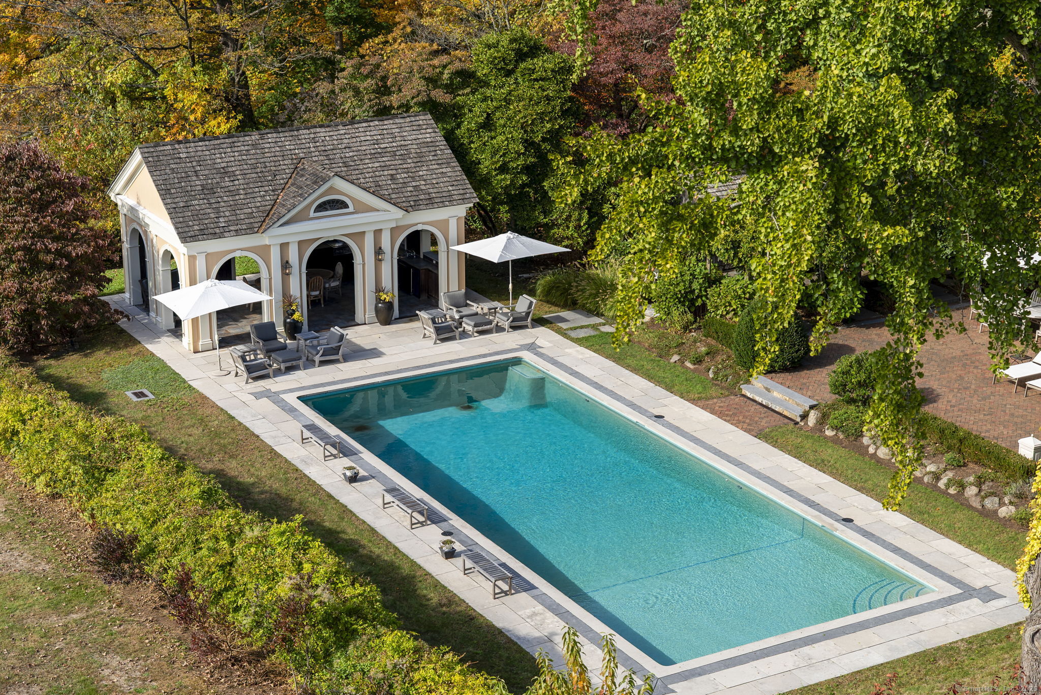 11 Mountain Spring Road Farmington, CT 06032 - Photo 2 of 40