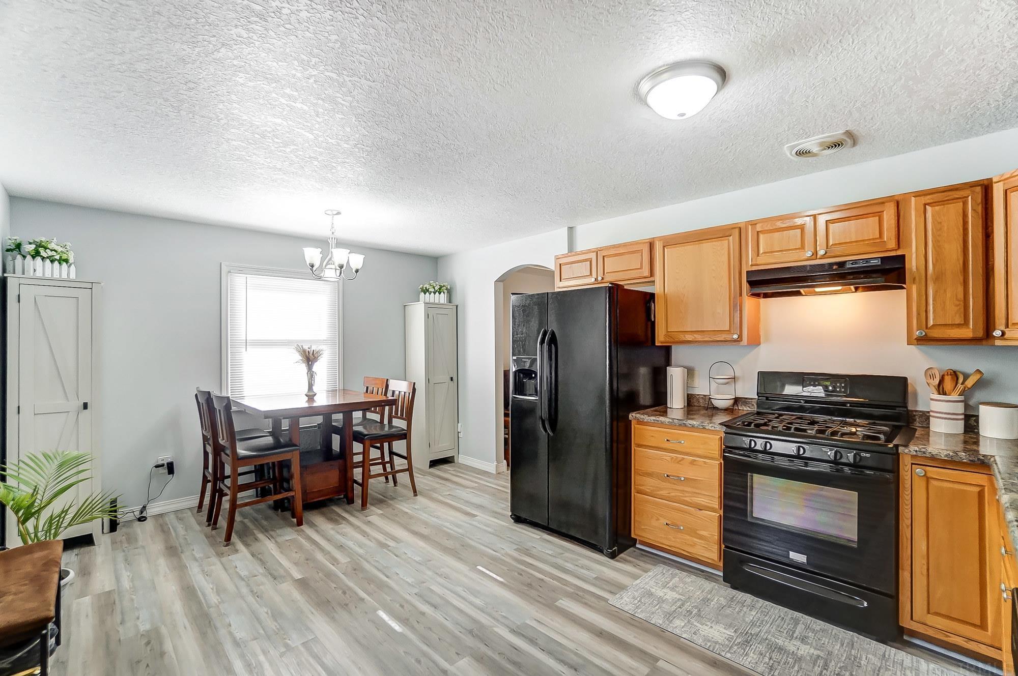 6532 Azalea Drive Fort Wayne, IN 46825 - Photo 5 of 27