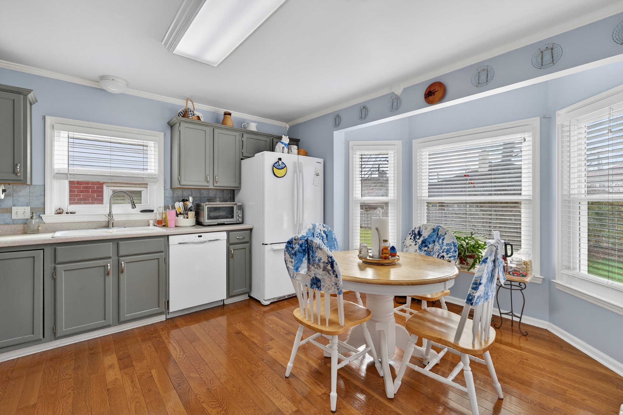 5444 Reagan Run Antioch, TN 37013 - Photo 14 of 46 a dining room with furniture a window and kitchen view
