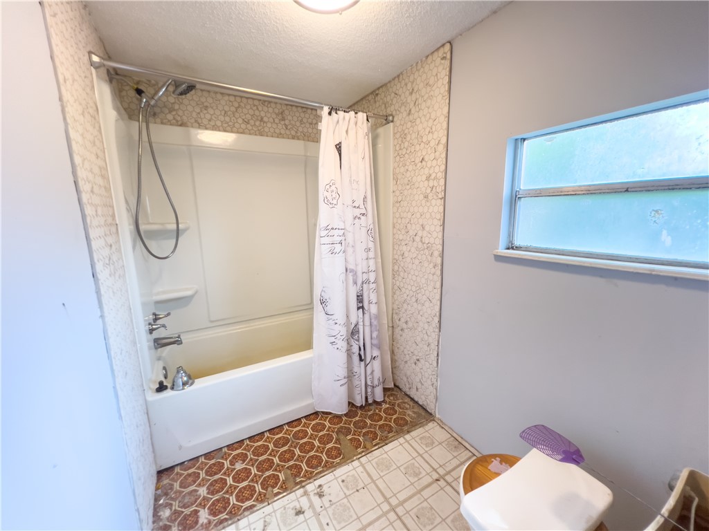 216 Harvey Road Brunswick, GA 31525 - Photo 19 of 32