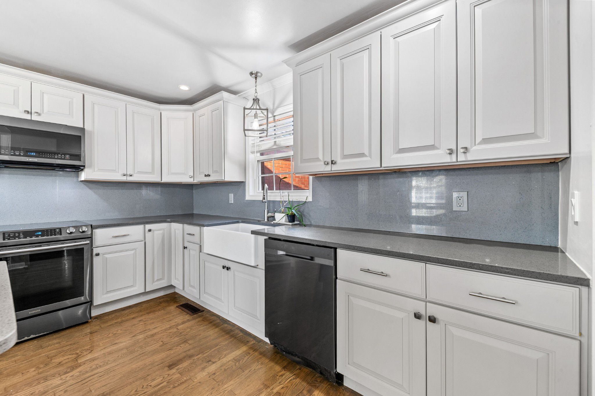 2200 Crescentview Road Pulaski, TN 38478 - Photo 7 of 69