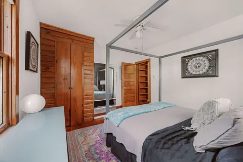 $615,000 | 2102 East 17th Street, Austin, TX 78702