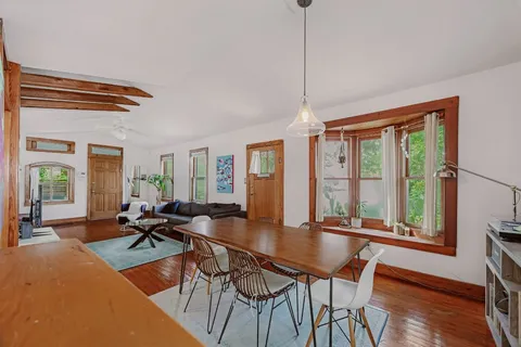 $615,000 | 2102 East 17th Street, Austin, TX 78702