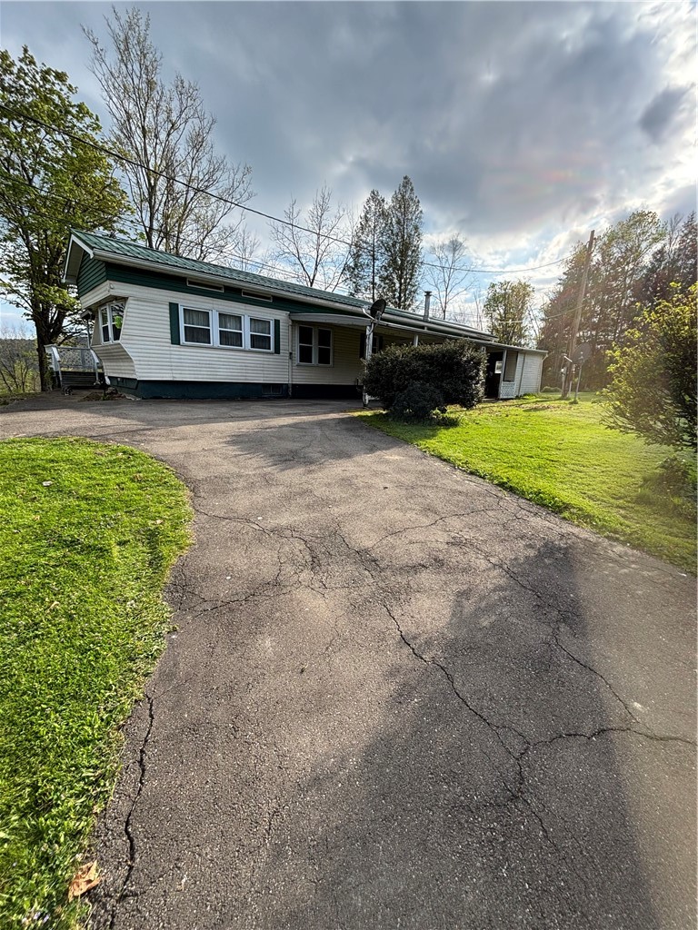 13 Lyle Road Barton, NY 13734 - Photo 4 of 31