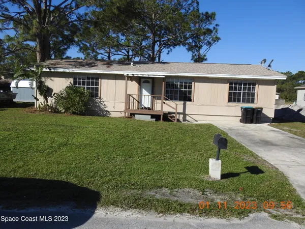 $1,500 | 484 Bridgeport Avenue Northwest, Palm Bay, FL 32907