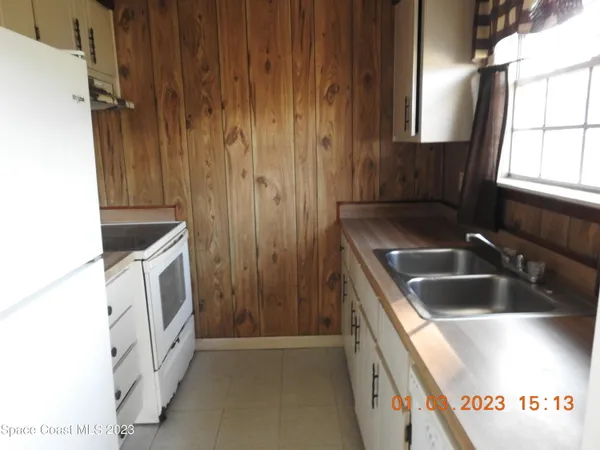 $1,500 | 484 Bridgeport Avenue Northwest, Palm Bay, FL 32907