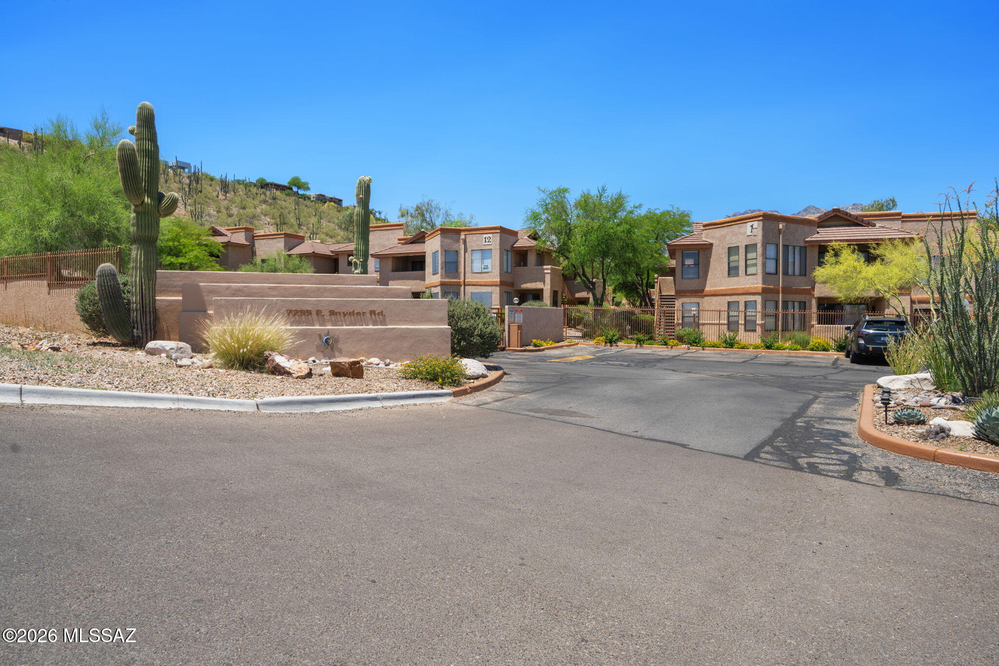 7255 East Snyder Road, Unit 1204 Tucson, AZ 85750 - Photo 7 of 50 Gated entry