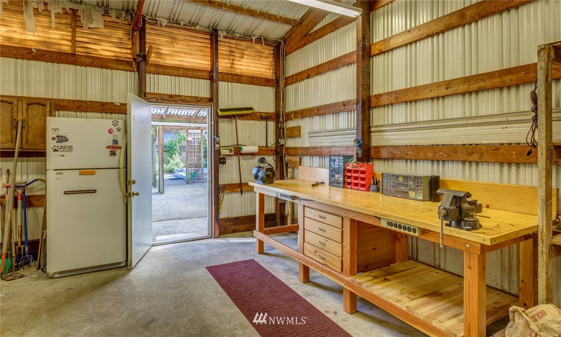 3341 Robertson Road Bellingham, WA 98226 - Photo 13 of 25 Gallery Image 13