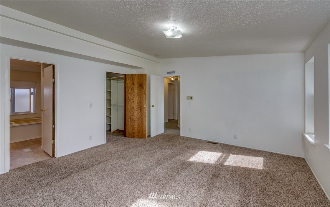 3341 Robertson Road Bellingham, WA 98226 - Photo 21 of 25 Gallery Image 21
