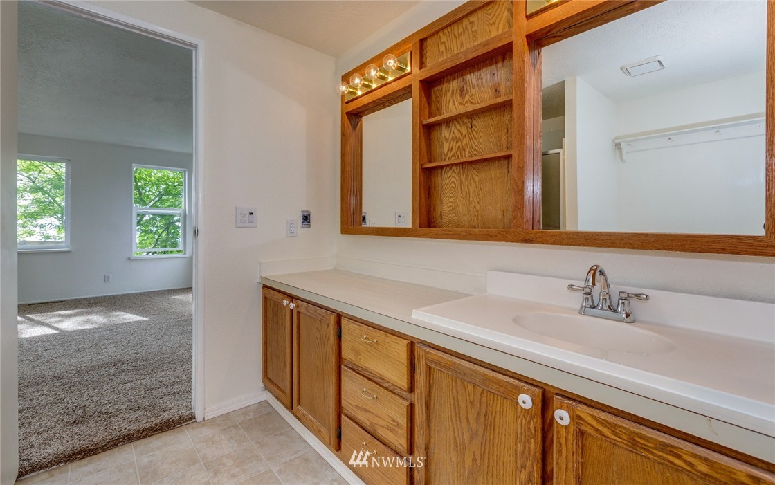 3341 Robertson Road Bellingham, WA 98226 - Photo 23 of 25 Gallery Image 23
