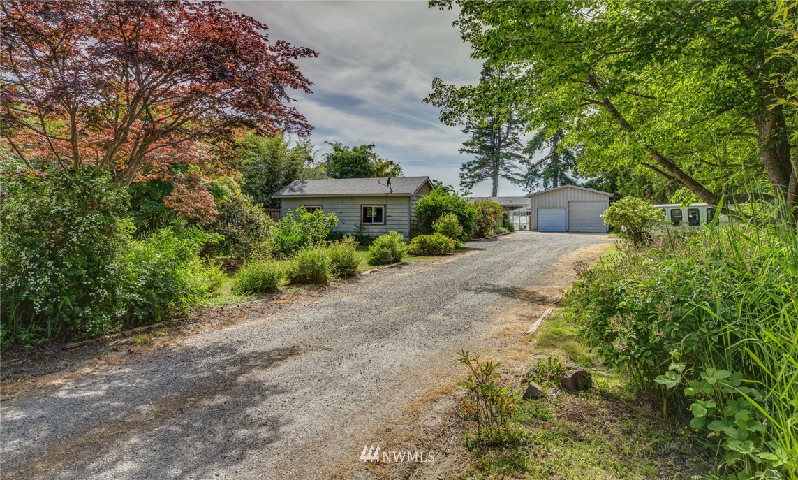 3341 Robertson Road Bellingham, WA 98226 - Photo 7 of 25 Gallery Image 7