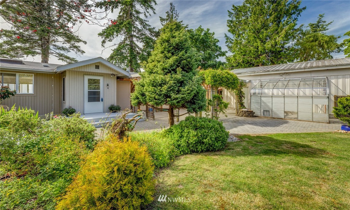 3341 Robertson Road Bellingham, WA 98226 - Photo 9 of 25 Gallery Image 9