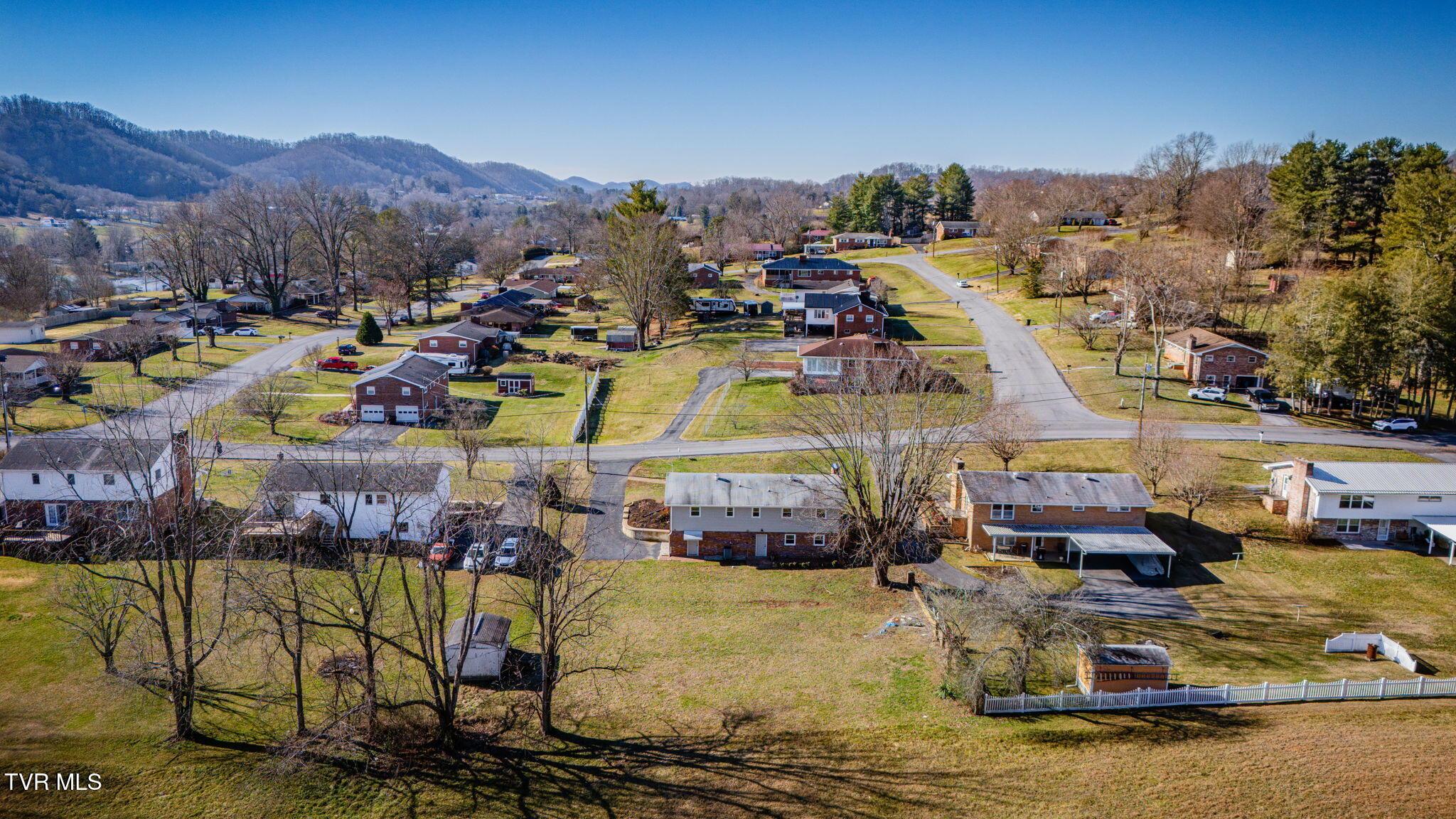 146 Carlton Road Bristol, TN 37620 - Photo 39 of 46 104