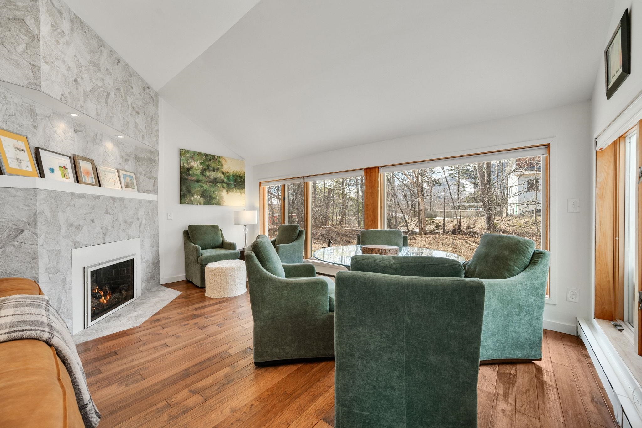261 Club Sugarbush North Road, Unit 23 Warren, VT 05674 - Photo 6 of 52