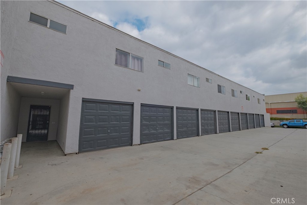 3771 Harvill Lane Riverside, CA 92503 - Photo 37 of 53 a view of a garage