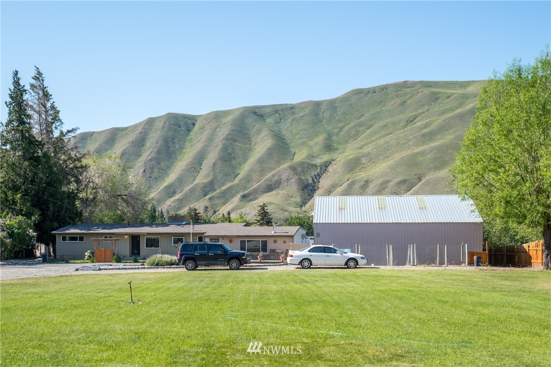 1619 Lower Monitor Road Wenatchee, WA 98801 - Photo 13 of 38 Gallery Image 13