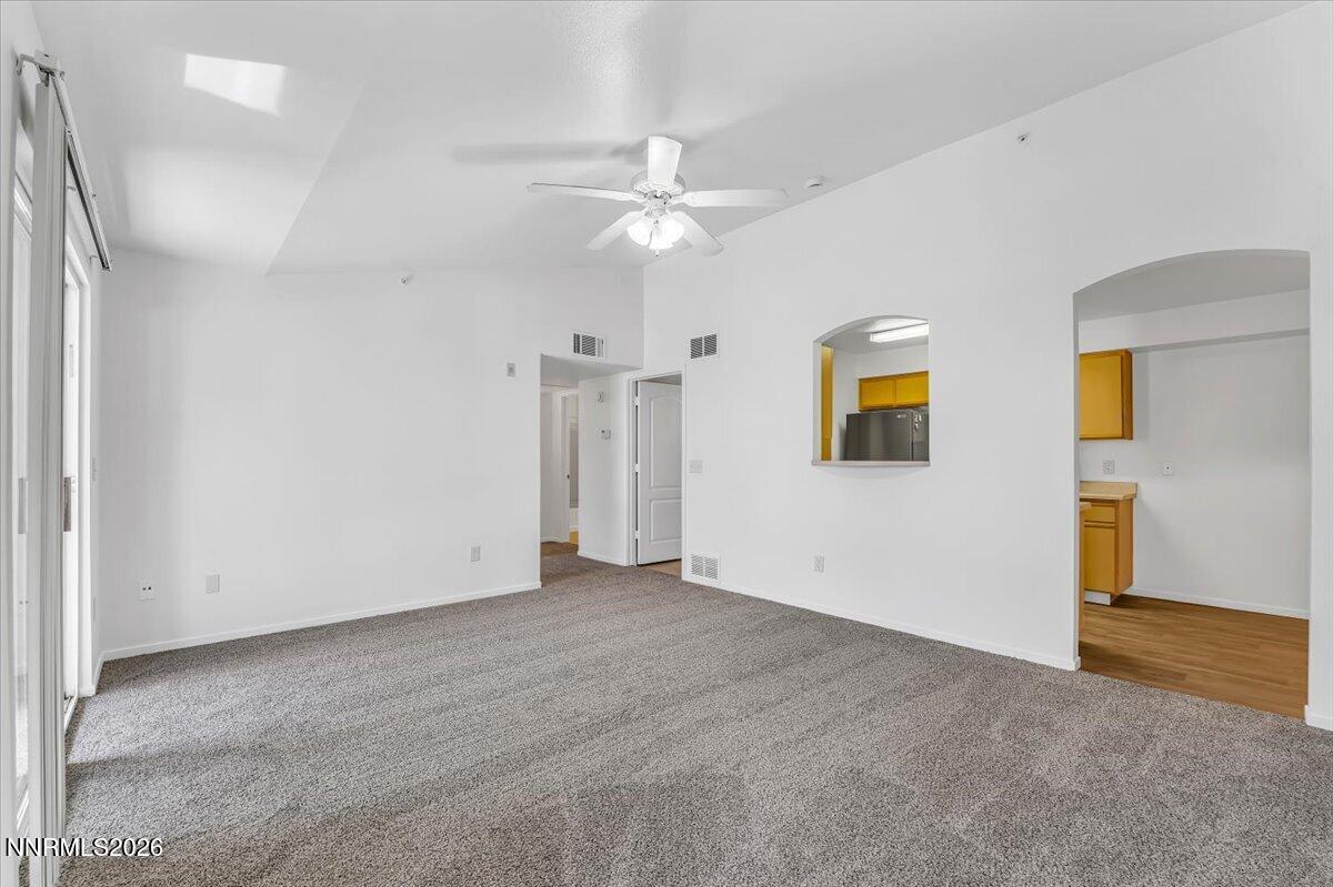 6850 Sharlands Avenue, Unit 2132 Reno, NV 89523 - Photo 7 of 40 09-6850 Sharlands Ave Reno NV 89523 (9 o