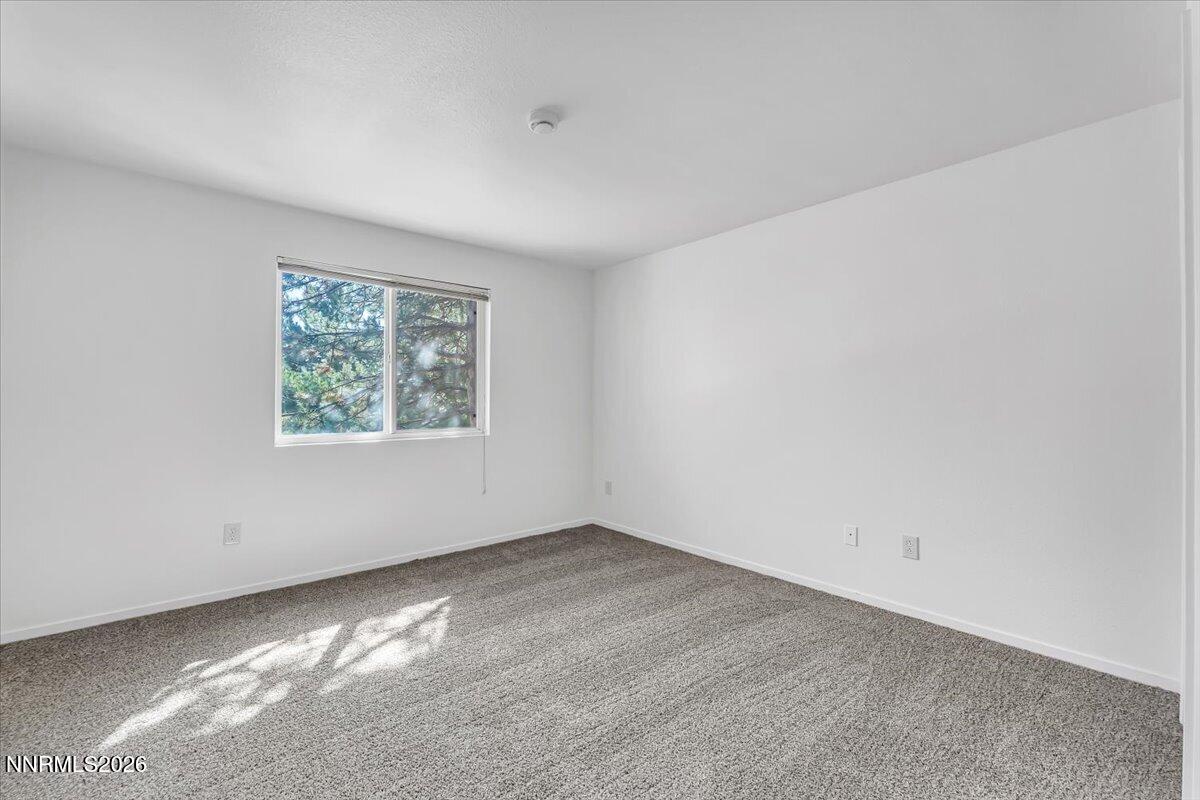 6850 Sharlands Avenue, Unit 2132 Reno, NV 89523 - Photo 10 of 40 12-6850 Sharlands Ave Reno NV 89523 (12