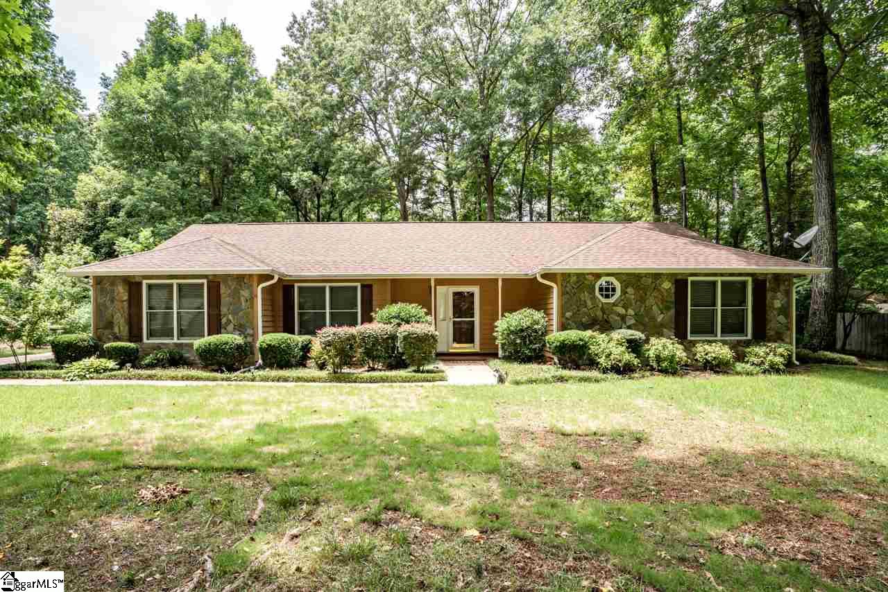 102 Lakewinds Court Inman, SC 29349 - Photo 1 of 29