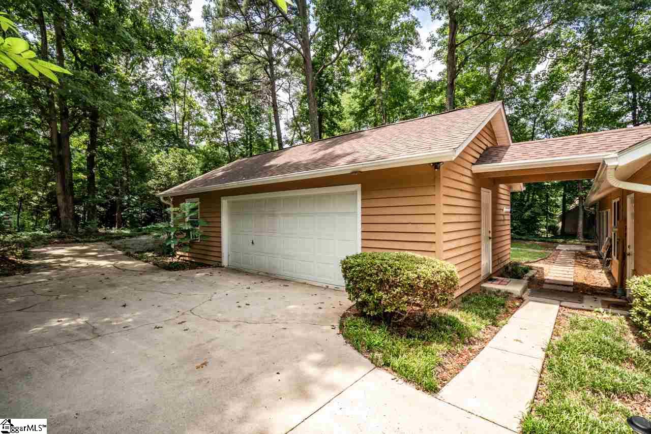 102 Lakewinds Court Inman, SC 29349 - Photo 18 of 29