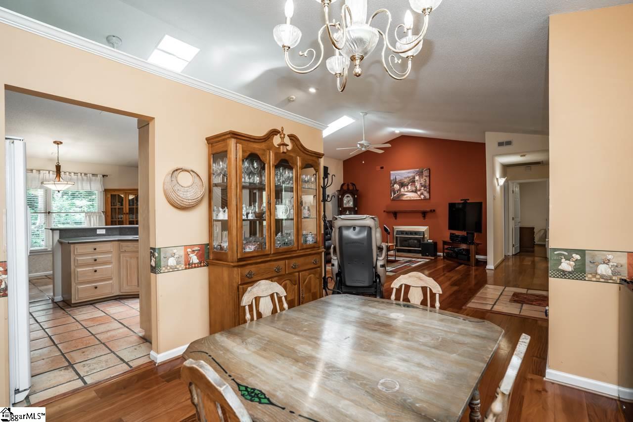 102 Lakewinds Court Inman, SC 29349 - Photo 6 of 29