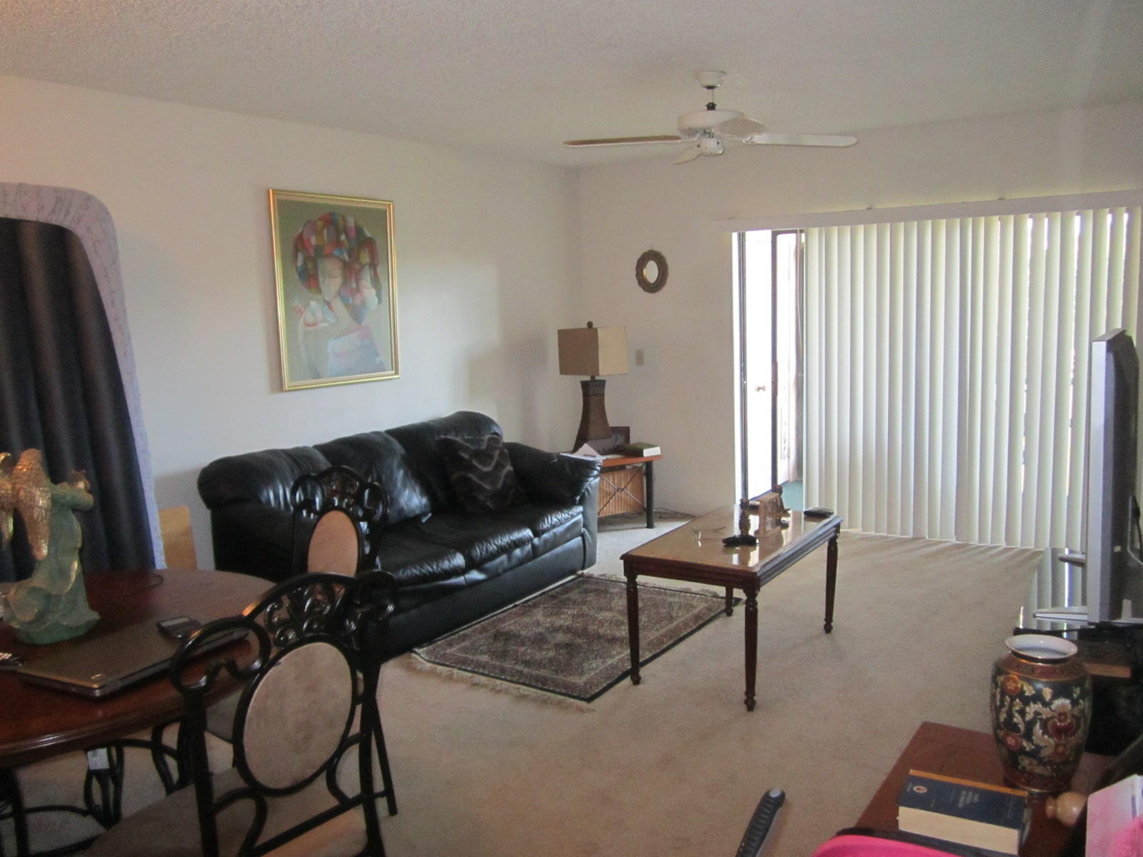 22159 Palms Way, Unit 104 Boca Raton, FL 33433 - Photo 5 of 16 IMG_3198