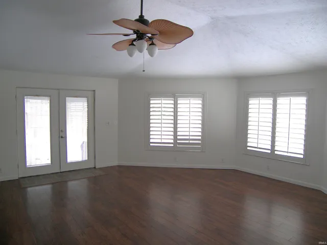 $368,000 | 703 Ross Avenue, Warsaw, IN 46580